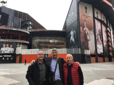 Amb Emili Casanova i Vicent G Perales a Mestalla