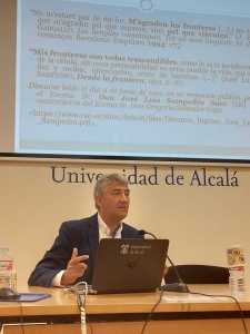 Conferència inaugural del congrés FRONTESPO a Alcalá de Henares. Totes les fronteres de JE són transcendibles.