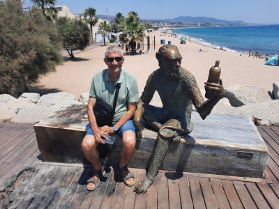 A Badalona amb l’anís del mono (qui és qui?)